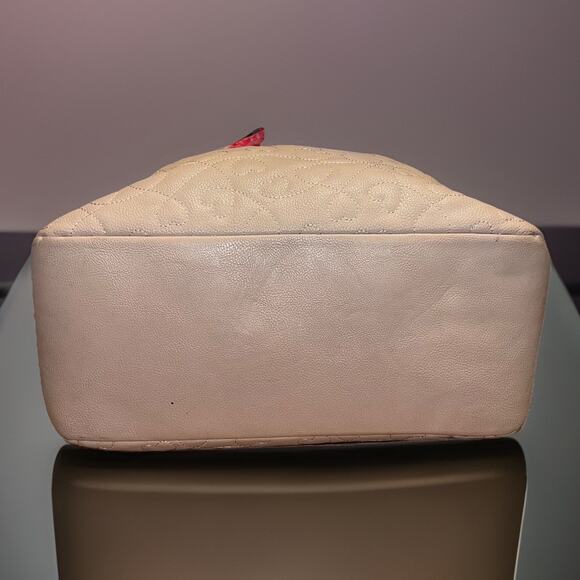 Betsey Johnson Pink Quilted Embroidered Hearts Roses Lining Shoulder Bag Large - Picture 7 of 12